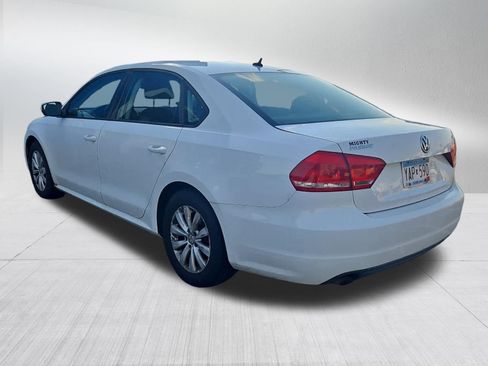 Used 2013 Volkswagen Passat 2.5 S FWD image 5