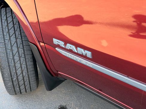 Used 2019 RAM 1500 Limited AWD/4WD image 19