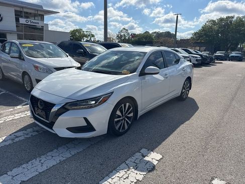 Used 2020 Nissan Sentra SV w/ SV Premium Package image 3