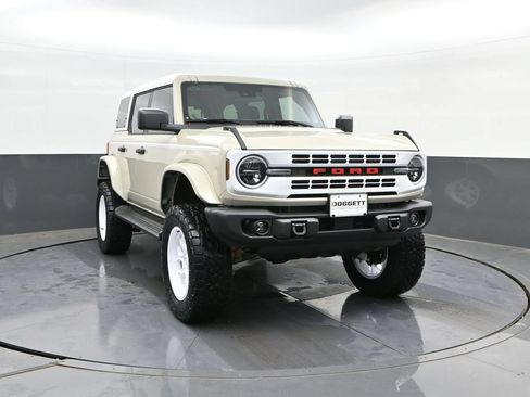 New 2026 Ford Bronco Heritage Edition AWD/4WD image 22