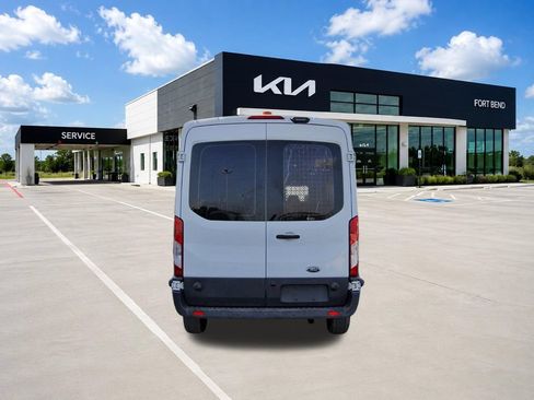 Used 2016 Ford Transit 350 148 Medium Roof RWD image 5