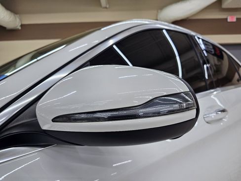 Used 2018 Mercedes-Benz C 300 Sedan w/ Premium Package image 12