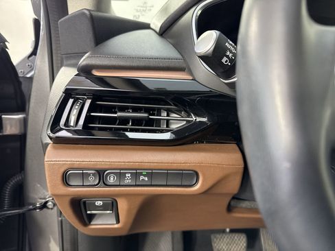 Used 2023 Acura MDX SH-AWD w/ Technology Package image 14