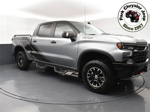 Used 2024 Chevrolet Silverado 1500 ZR2 w/ Technology Package image 1