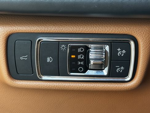 Used 2020 Lincoln Aviator Black Label w/ Dynamic Handling Package AWD/4WD image 21