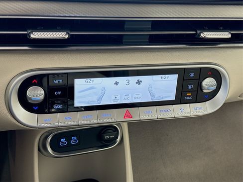 Certified 2025 Genesis GV60 Advanced image 16