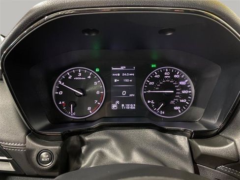 Used 2024 Subaru Outback Premium AWD/4WD image 21