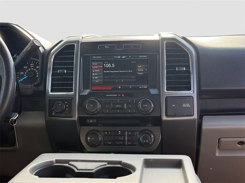 Used 2015 Ford F150 XLT w/ Equipment Group 302A Luxury image 21