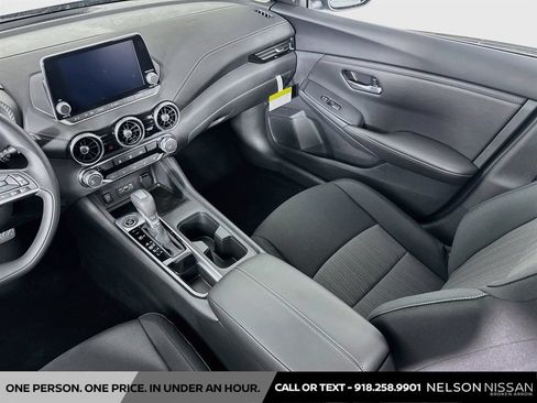 Certified 2025 Nissan Sentra SV FWD image 21