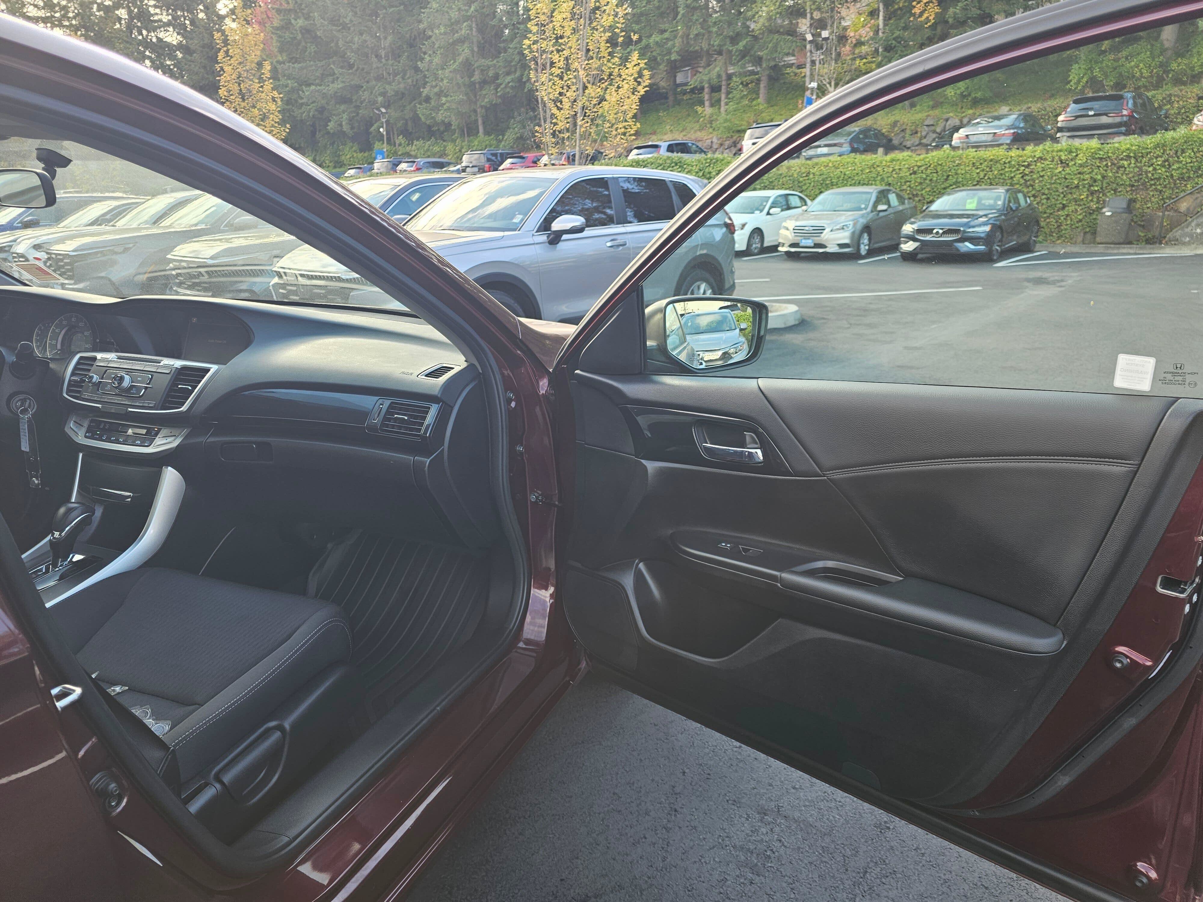 Used 2015 Honda Accord Sport image 12