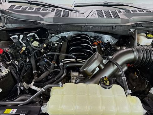 Used 2024 Ford F150 Lariat AWD/4WD image 32
