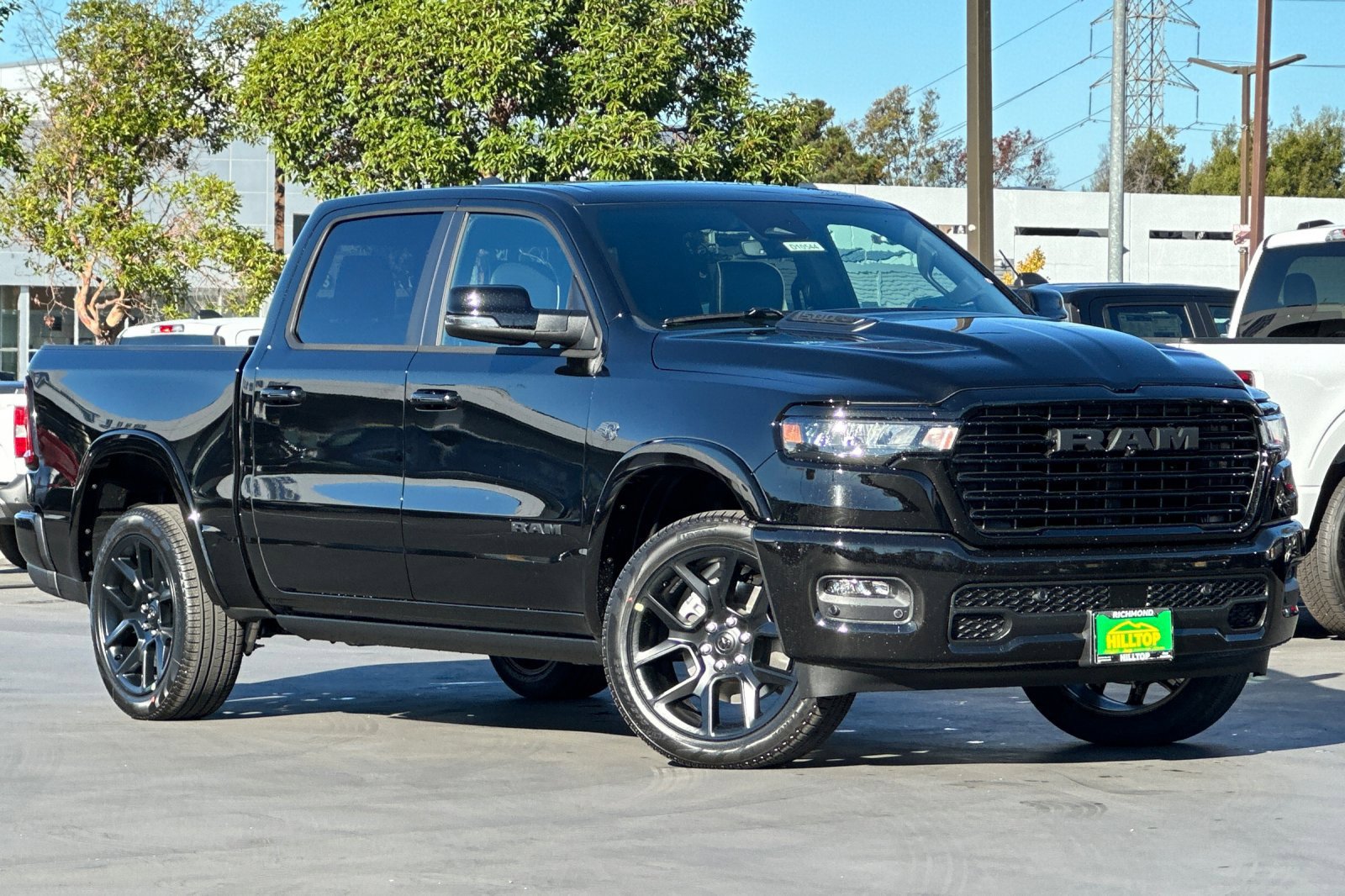 New 2027 RAM 1500 Laramie AWD/4WD image 2