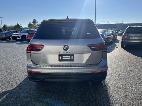 Used 2023 Volkswagen Tiguan S image 6