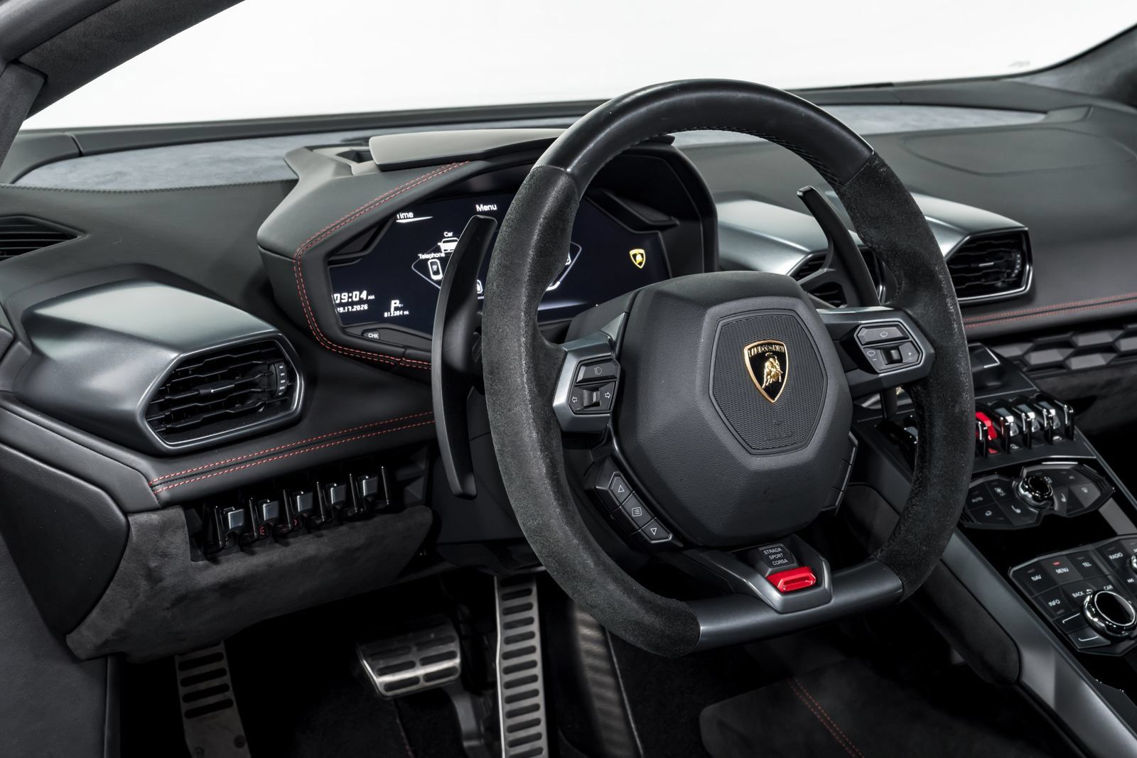 Used 2015 Lamborghini Huracan LP 610-4 AWD/4WD image 13