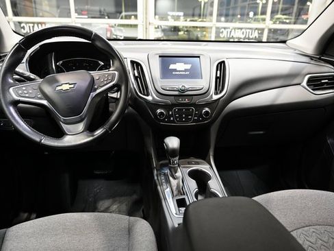Used 2022 Chevrolet Equinox LT image 12