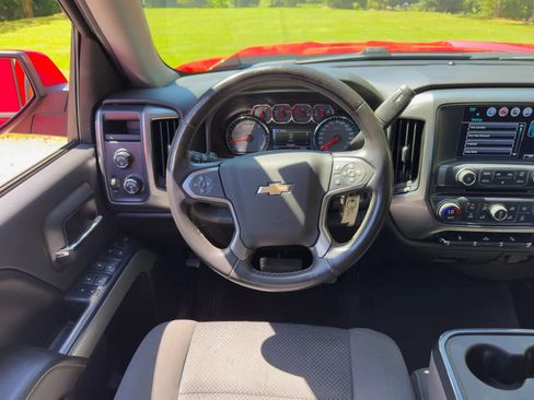 Used 2017 Chevrolet Silverado 1500 LT w/ All Star Edition AWD/4WD image 16