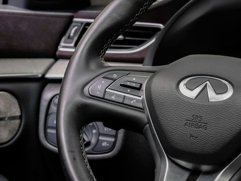 Used 2023 INFINITI QX50 Sensory image 21