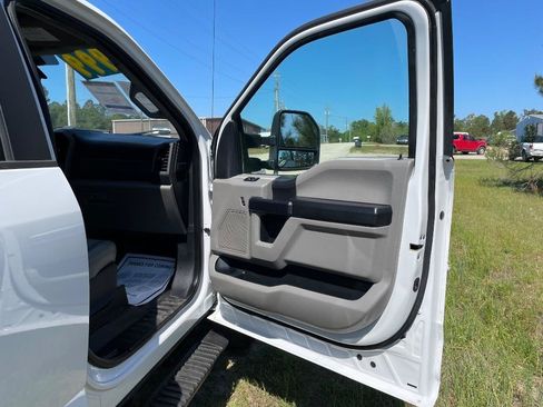 Used 2020 Ford F350 XL w/ Power Equipment Group AWD/4WD image 11