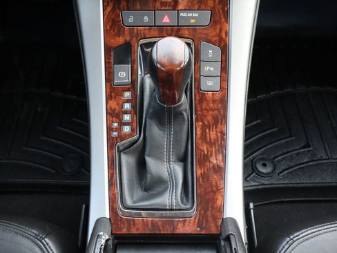 Used 2013 Buick LaCrosse Touring image 37