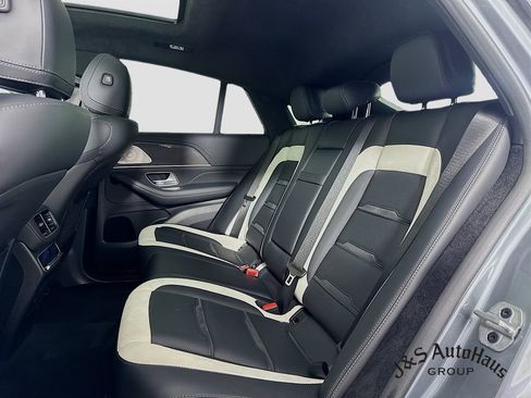 Used 2022 Mercedes-Benz GLE 63 AMG S image 27