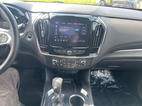 Used 2023 Chevrolet Traverse LT AWD/4WD image 22