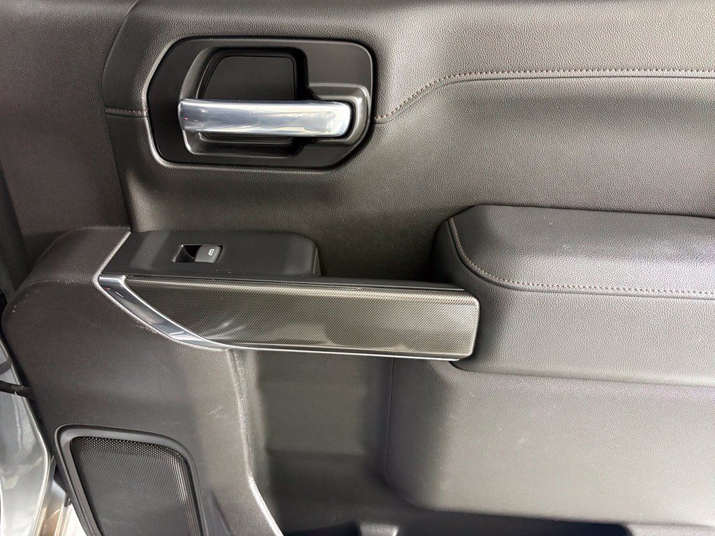 Certified 2021 GMC Sierra 1500 AT4 AWD/4WD image 18