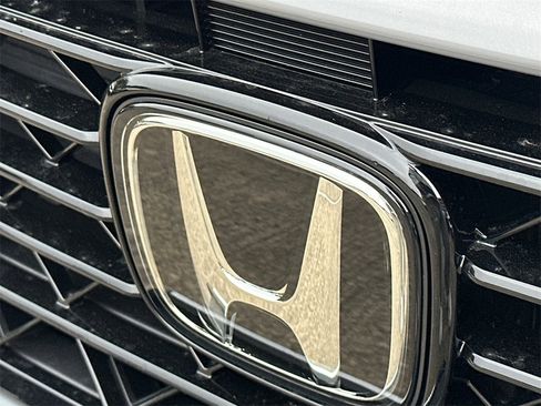 New 2025 Honda Accord SE image 11