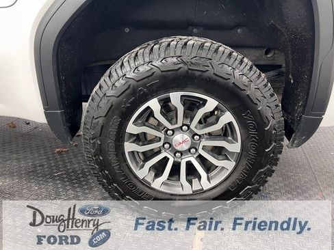 Used 2023 GMC Sierra 1500 AT4 w/ Technology Package image 21