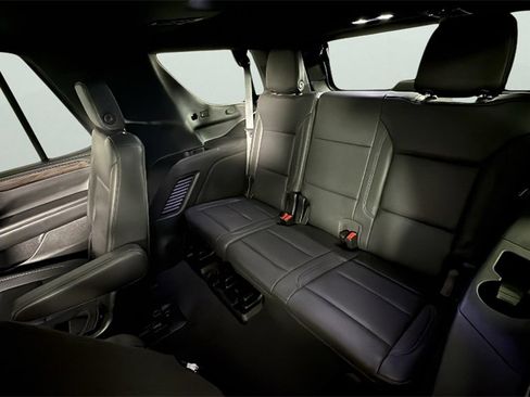 Used 2022 Chevrolet Tahoe LT w/ LT Signature Plus Package image 44