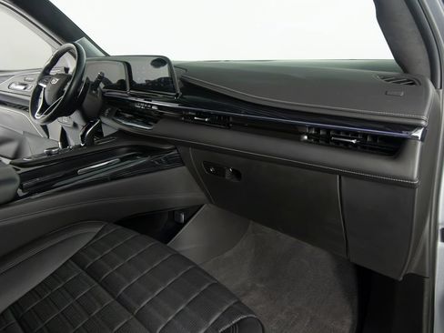Used 2023 Cadillac Escalade V AWD/4WD image 31