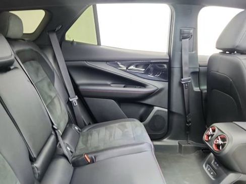 Used 2025 Chevrolet Blazer EV RS image 25