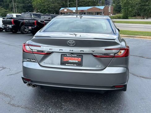 New 2026 Toyota Camry SE w/ Convenience Package FWD image 4