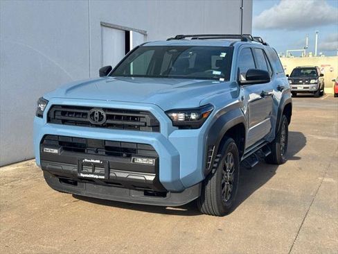 Certified 2026 Toyota 4Runner SR5 AWD/4WD image 1