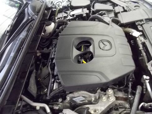 Used 2023 MAZDA MAZDA3 s image 25