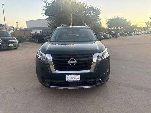 Certified 2023 Nissan Pathfinder SL AWD/4WD image 8