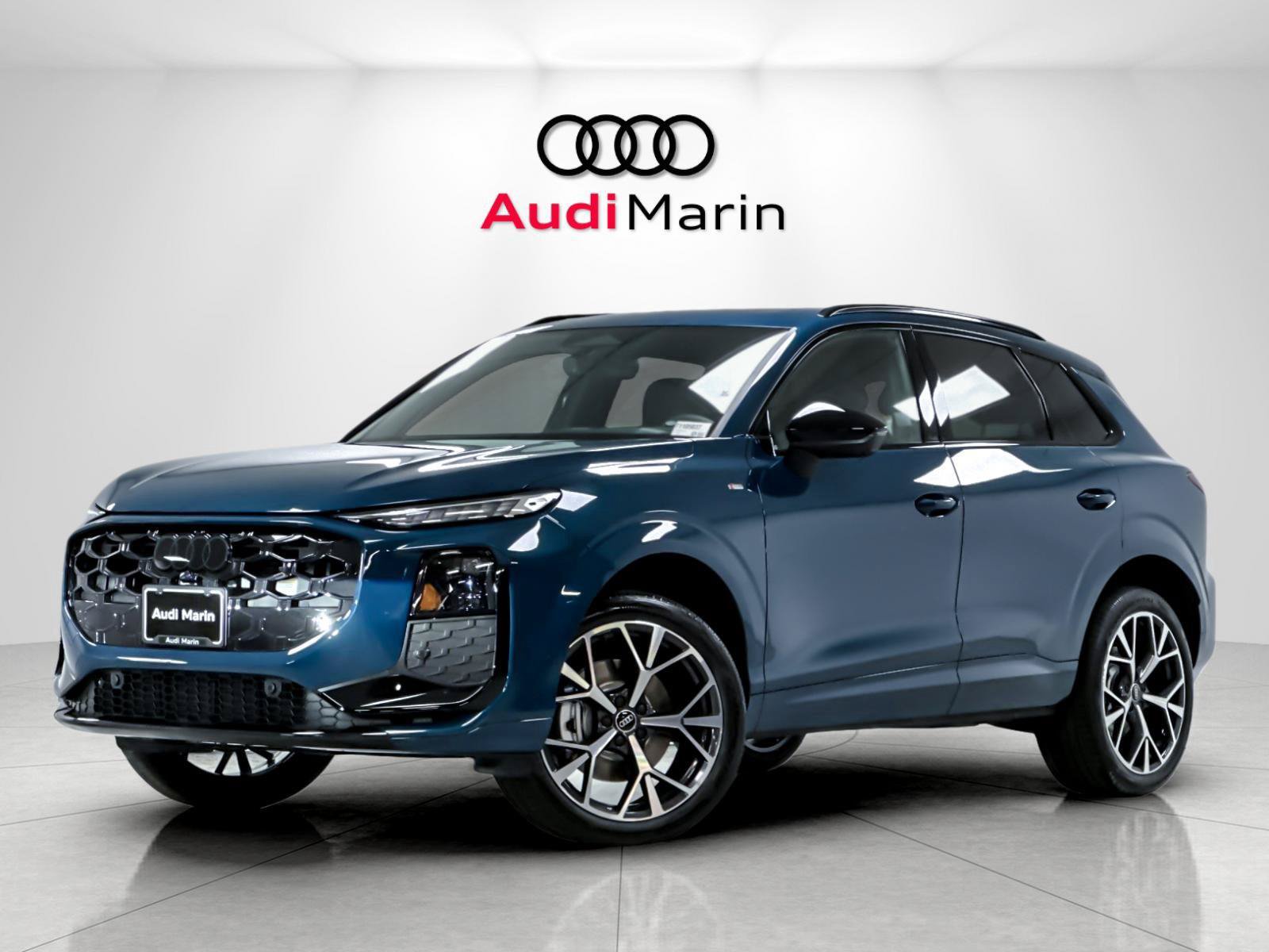New 2026 Audi Q3 quattro 2.0T AWD/4WD image 1
