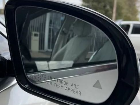 Used 2017 Mercedes-Benz E 300 image 11