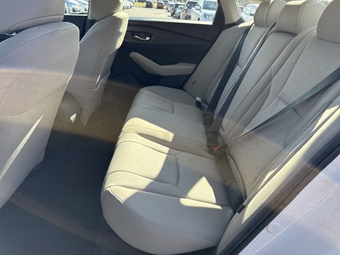 Used 2024 Honda Accord EX image 31