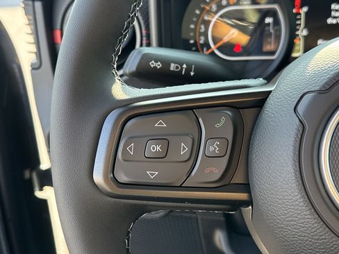 New 2025 Jeep Gladiator Rubicon image 29