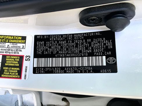 Used 2024 Toyota Camry XSE FWD image 32