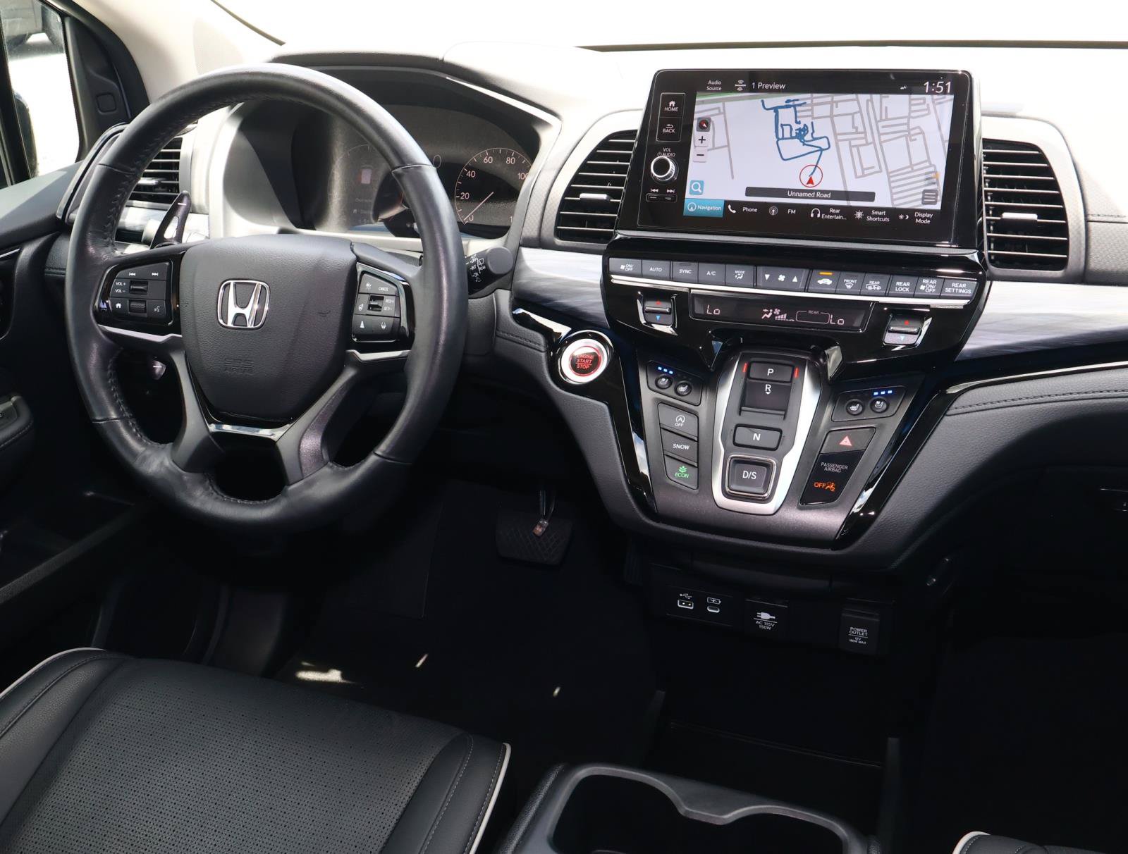Used 2025 Honda Odyssey Elite image 10