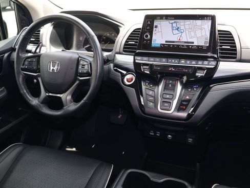 Used 2025 Honda Odyssey Elite image 10