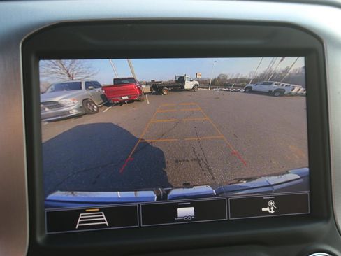 Used 2020 GMC Sierra 1500 SLT w/ SLT Premium Package image 27