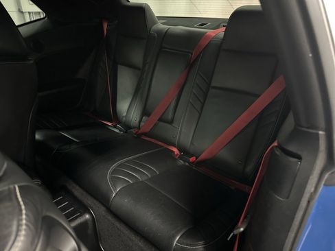 Used 2016 Dodge Challenger SRT Hellcat image 37