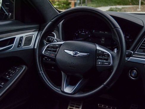 Used 2018 Genesis G80 3.3T Sport image 19