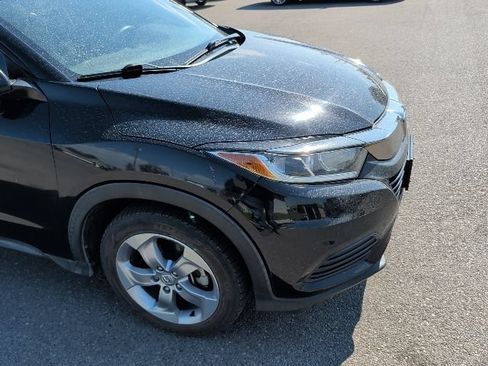 Used 2020 Honda HR-V LX image 16