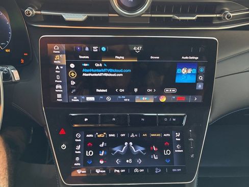 Used 2023 Maserati Grecale Modena AWD/4WD image 18