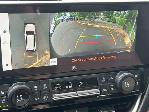 Used 2025 Toyota Grand Highlander AWD image 20