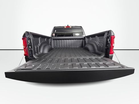 New 2026 RAM 1500 Big Horn AWD/4WD image 19