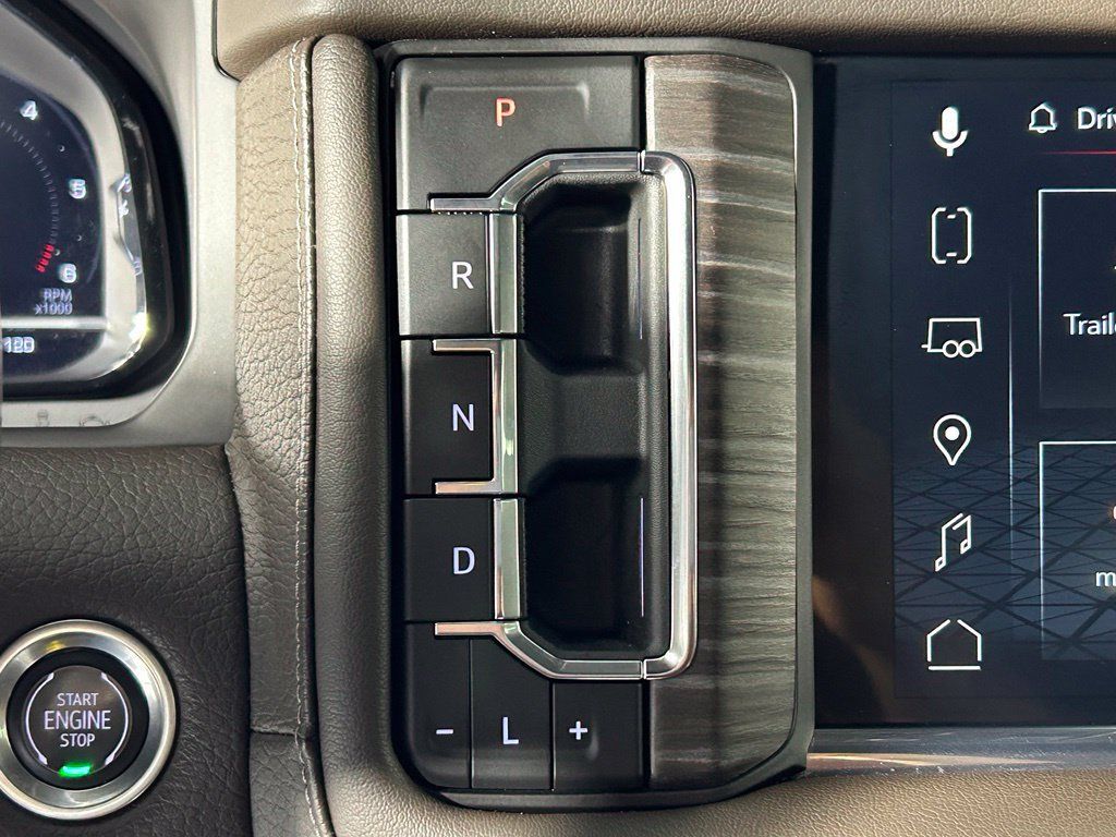 Used 2023 GMC Yukon XL Denali AWD/4WD image 26